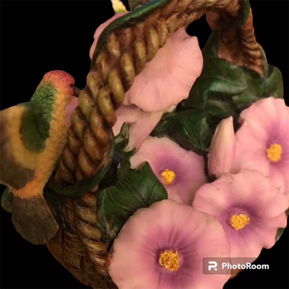 Heritage House Basket of Springtime DeVinci Bonded Porcelain Sculpture |Limited - Picture 6 of 15